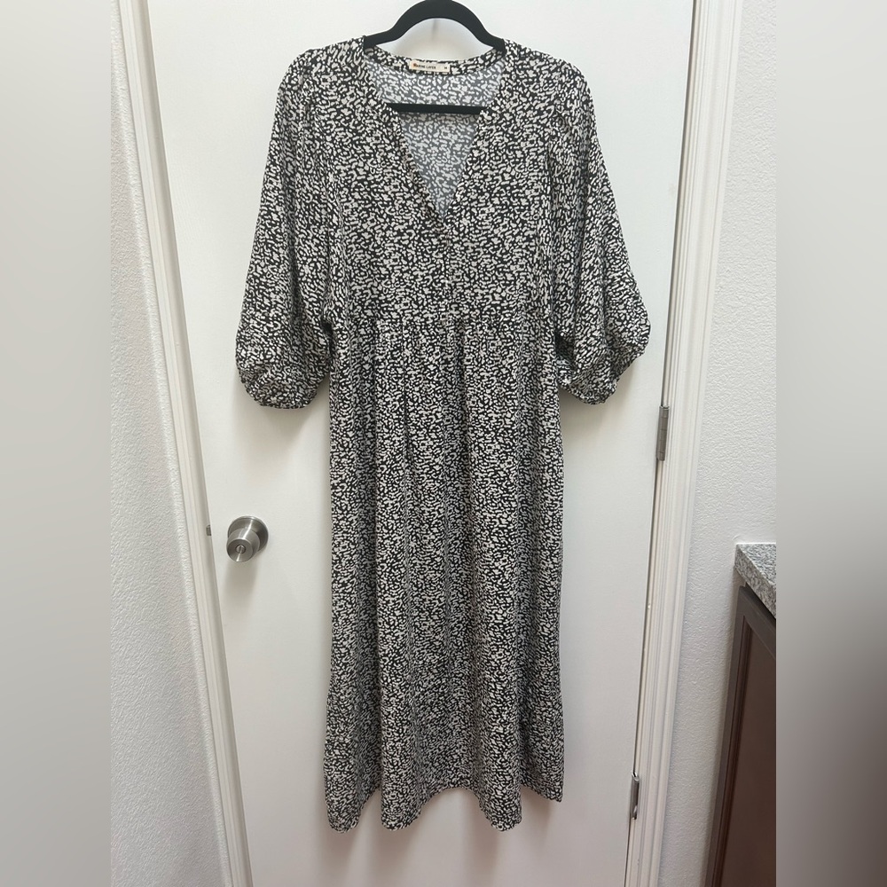 Marine Layer Lola Midi Dress size M